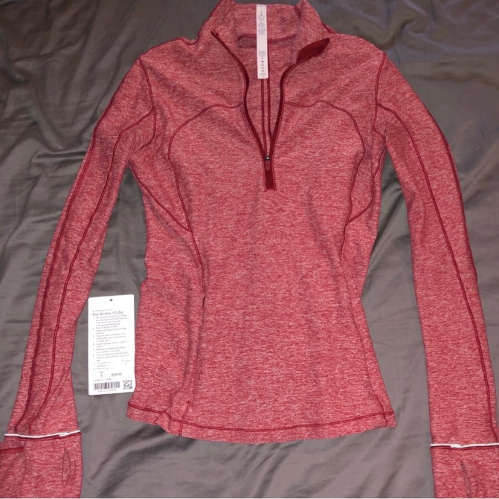 Like new! Lululemon Run Briskly 1/2 Zip Red Rulu 8